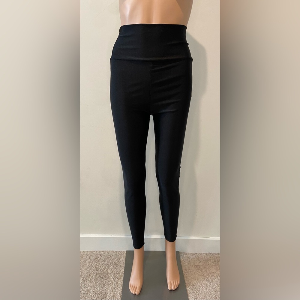 Shinny Black Leggings